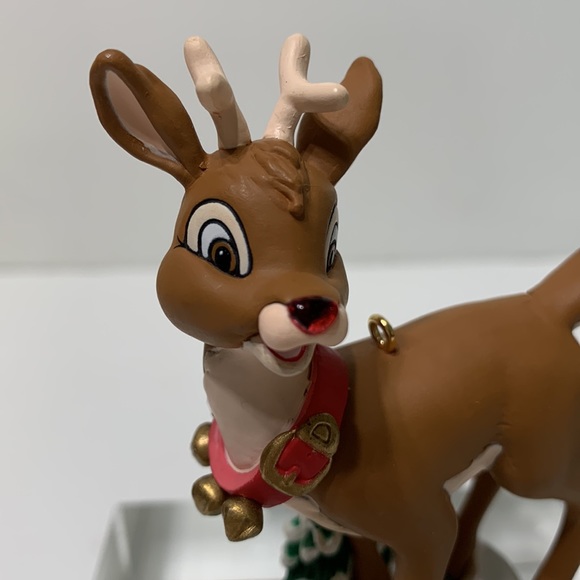 Rudolph The red nosed Reindeer ornament Hallmark 1996 - Picture 2 of 12